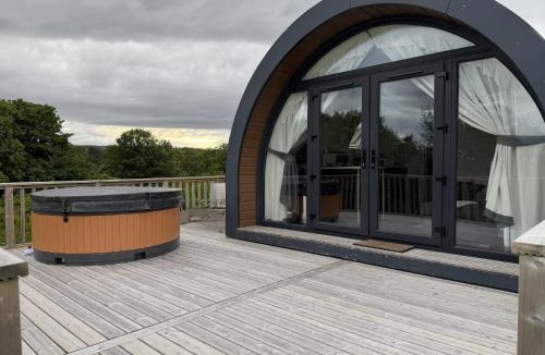 Latheronwheel Cabin | Byrnside Lodge & NEW HOT TUB