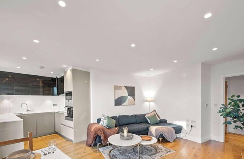 Canning Town Apartment | Bywell Apartment, Canning Town, London