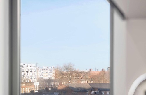 Canning Town Apartment | Bywell Apartment, Canning Town, London