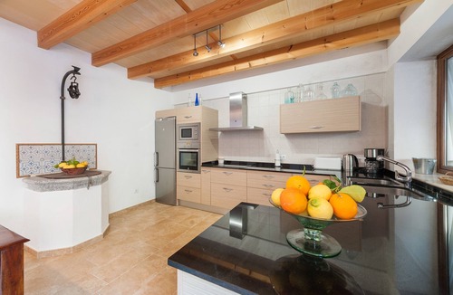 Caimari House | CAL TIO - Chalet with terrace in Caimari. Free WiFi
