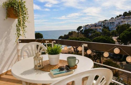 Salionc Apartment | Cala Salionç 12 – 1ª Línea de Mar con A/A