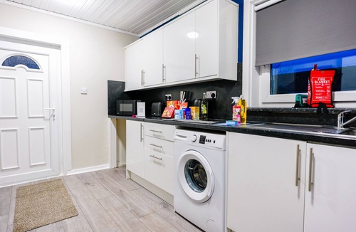 Dalkeith House | Caledonia Luxe Stays Short Lets Agency Mayfield