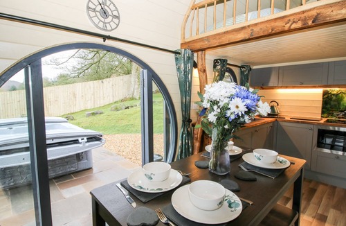 Kingswood Cottage | Callow Pod