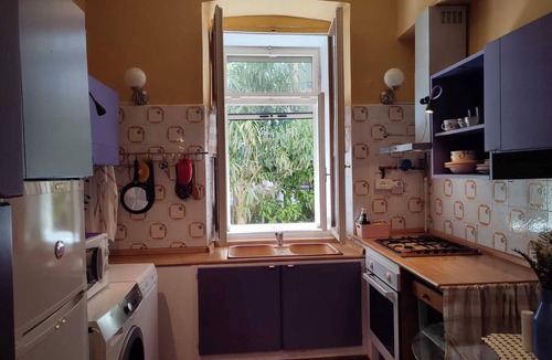 Barriera Vecchia-San Giacomo Apartment | Calm Flat with a Private Terrace