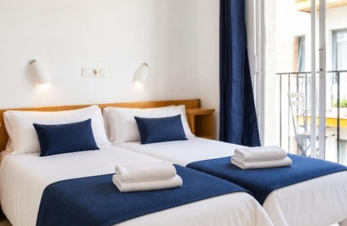 Tossa de Mar House | Camino Santiago Sant Jordi