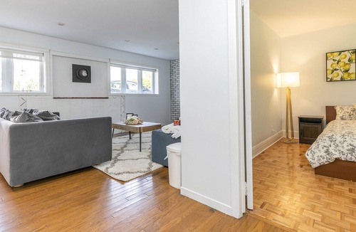 Brossard House | Campfire tree huge ground 4BDR Parking 5670