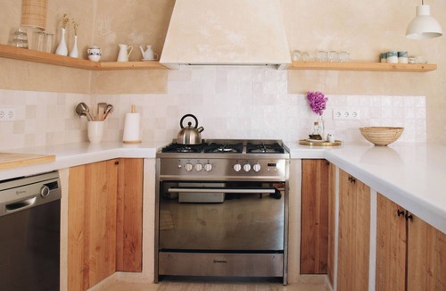 La Tallada d'Emporda Villa | Can Camades - 4-bedroom, 4 bathroom house with garden and pool in L'Empordà