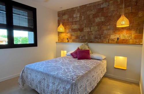 Campllong House | Can Pou, charming village house in Girona