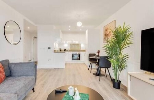 Canning Town South Apartment | CannyCity 1 Bedroom APT