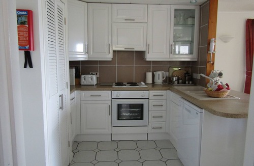 Slate Islands Apartment | Captains Quarters Garden Suite Loch View