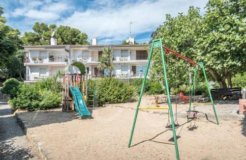 Calella de Palafrugell Apartment | Carabela by SeaMount Rentals