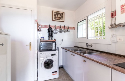Llanca Apartment | Carboneras 48 - Apartment on the seafront