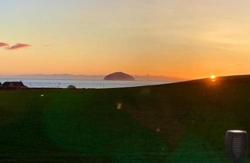 Girvan House | Carnoustie 24 - Turnberry Holiday Park - short walk to beach