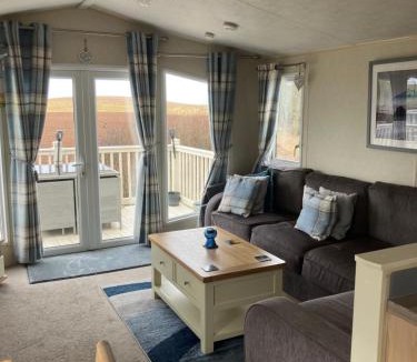 Girvan House | Carnoustie 24 - Turnberry Holiday Park - short walk to beach