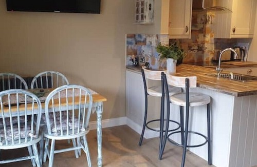 Loch Goil Ski Chalet | Carrick Chalets - your Highland retreat! Panoramic loch & mountain views.