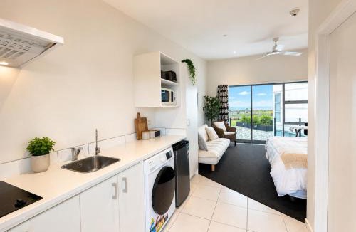 Westport Apartment | Carters by the Sea - Balcony Ocean Views