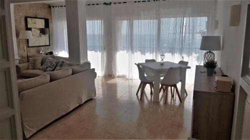 El Roc de Sant Gaieta Apartment | Casa 24