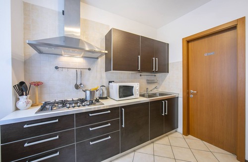 Riva del Garda Apartment | Casa Azzurra 150m From Lake Garda, Riva del Garda, Italy