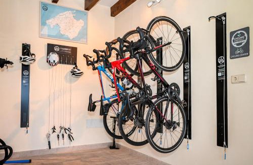 Caimari House | Casa Bella Mirada Pro Cycling