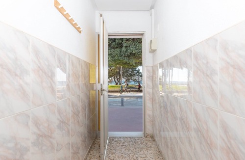 Malaga Ski Chalet | Casa Coral Beach - House In Málaga. Free Wifi
