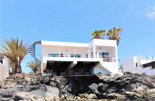 Costa Teguise Ski Chalet | Casa Corales junto al mar en Costa Teguise