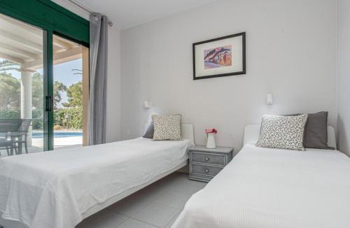 Sant Pere Pescador Villa | Casa de lujo en primera línea: piscina, A/A, Wi-Fi, barbacoa, jardín, 50m de la playa. - ES-89-113