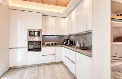 Sanremo Apartment | Casa del Geco with Terrace and Parking, Sanremo, Italy