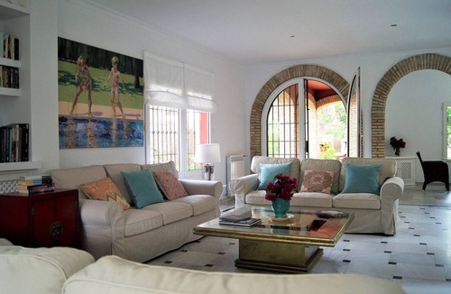 Cabo Roche Villa | Casa Leticia. Inner courtyard, palm, and beach (200m)!