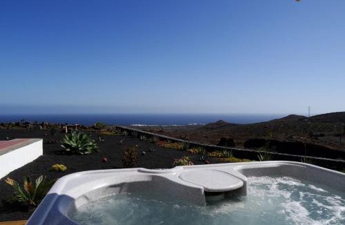 Guatiza Villa | Casa MARE