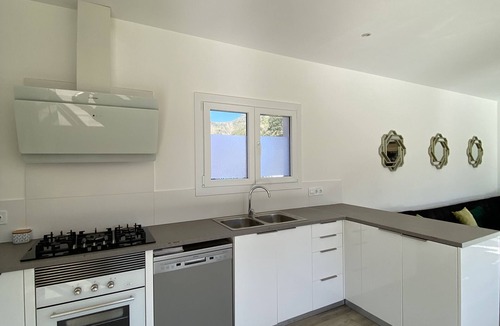 Rio d'Oro House | Casa Rio de Oro with pool featuring beach area and barbecue. Calonge Costa Brava