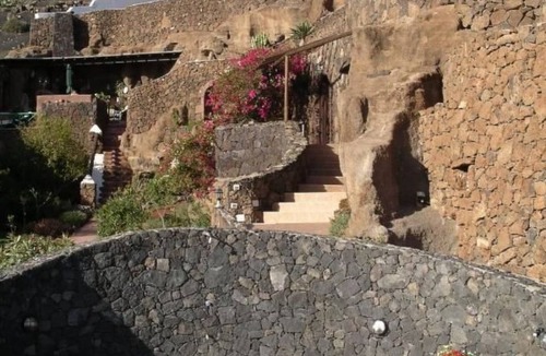 Macher House | Castillo Lanzarote Villa Winni by Interhome