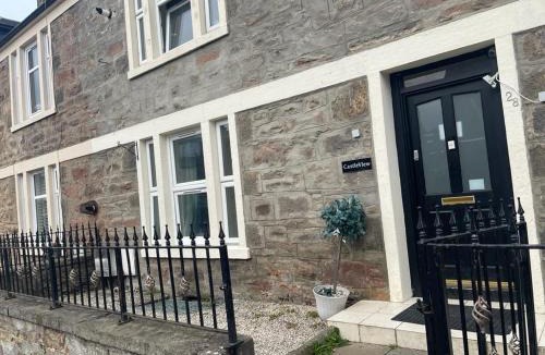 Inverness City Centre Hostel | Castle View Accommodation