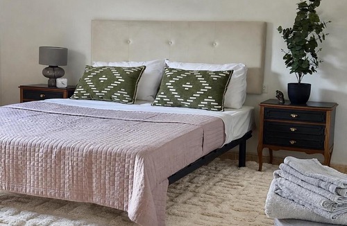 Vallcanera House | Catalan Farmhouse - Pool, BBQ Terrace, Sleeps 14