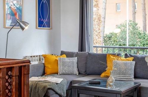 Gava Apartment | Catalan Villa, private pool&garden close to beach