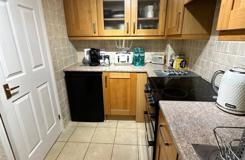South Bermondsey House | Central 3BR Home Near Tower Bridge with Garden, Parking & Dog-Friendly