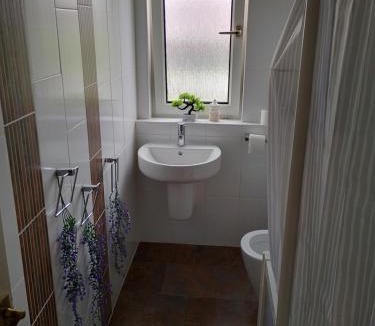 North Glasgow House | Central Glasgow quiet area