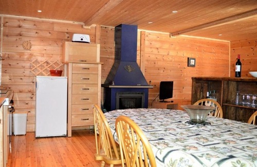 Les Angles Ski Chalet | Chalet Les Angles, 4 pièces, 8 personnes - FR-1-593-5