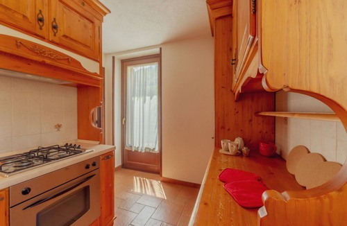 Courmayeur Apartment | CHALET PONTAL 6 - Relax with a beautiful view of the mountains