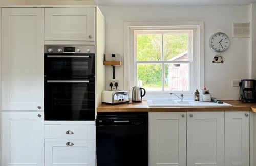 Dalry House | Charming Foresters Cottage in Blair Castle Estate