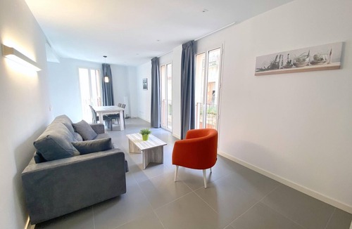 Castello d'Empuries Apartment | Charming apartment in medieval heart of Castelló d'Empúries