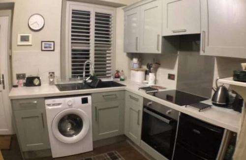 Portmahomack House | Charming Beachside Fisherman’s Cottage Near Royal Dornoch – Dog Friendly
