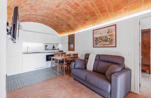 Vulpellac House | Charming Home Near Vulpellac