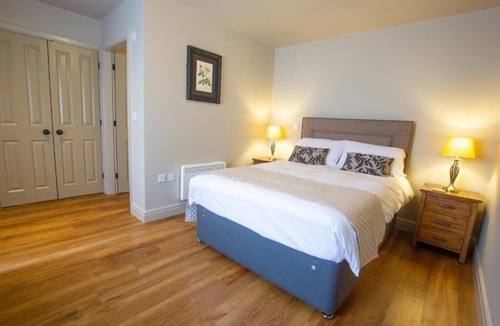 Rochford Hotel | Cherry Tree