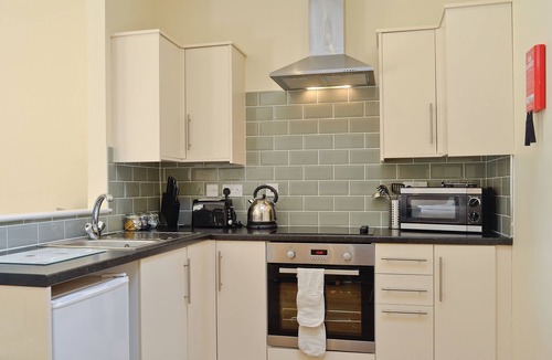 Arden Cottage | Chestnut Cottage - SXXO