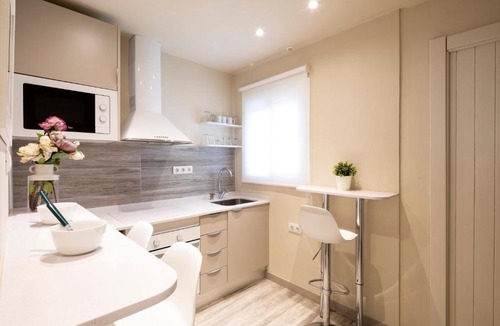 el Fort Pienc Apartment | Chic Gran Via Apartment
