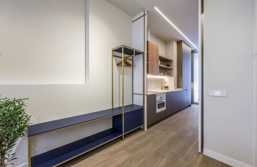 Chueca Apartment | Chic Studio Steps from Gran Vía, Madrid
