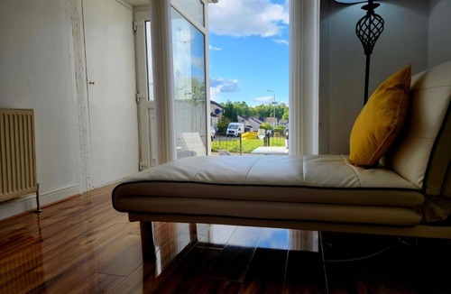 Balloch Apartment | Chill On Loch Lomond - FREE LOCAL TRAVEL