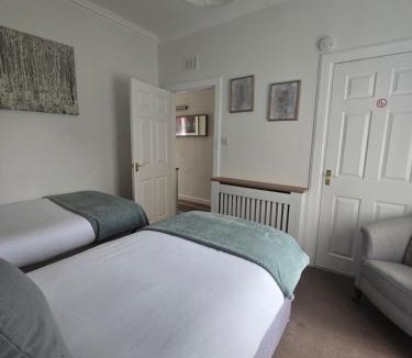 Dunfermline Apartment | Churchview