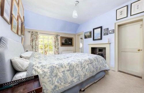Enfield House | Clarendon Cottage