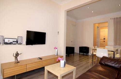 L'Antiga Esquerra de l'Eixample Apartment | ClassBedroom Eixample Free Apartments